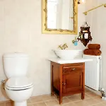 Aesthetic Delight - Stone In Villa