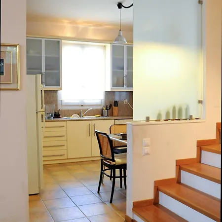 Aesthetic Delight - Stone In * Mistra